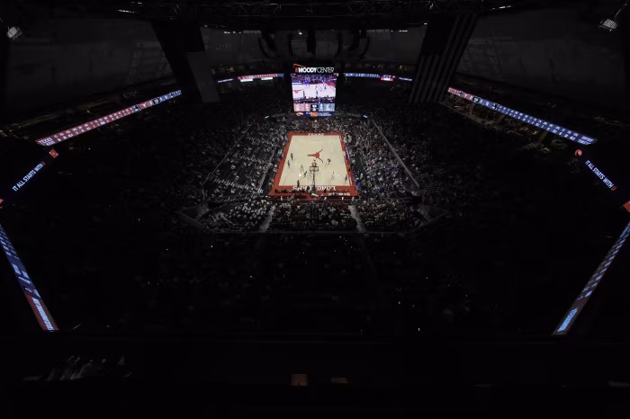 A Round of Golf Changed Trump’s Tone on the Concert Industry